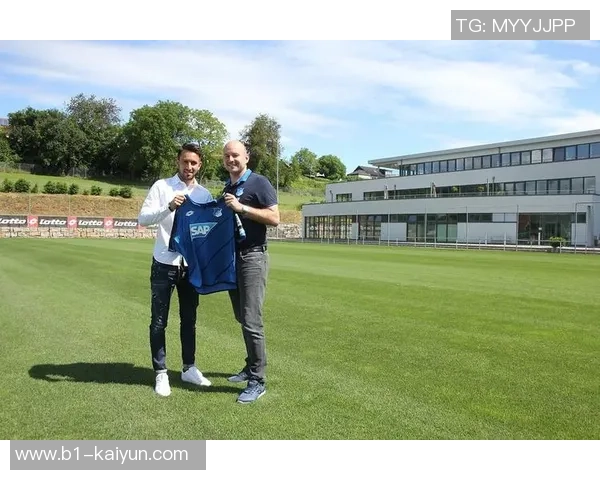 官方：霍芬海姆解聘CEO和财务总监；席克尔将进入履行管理层